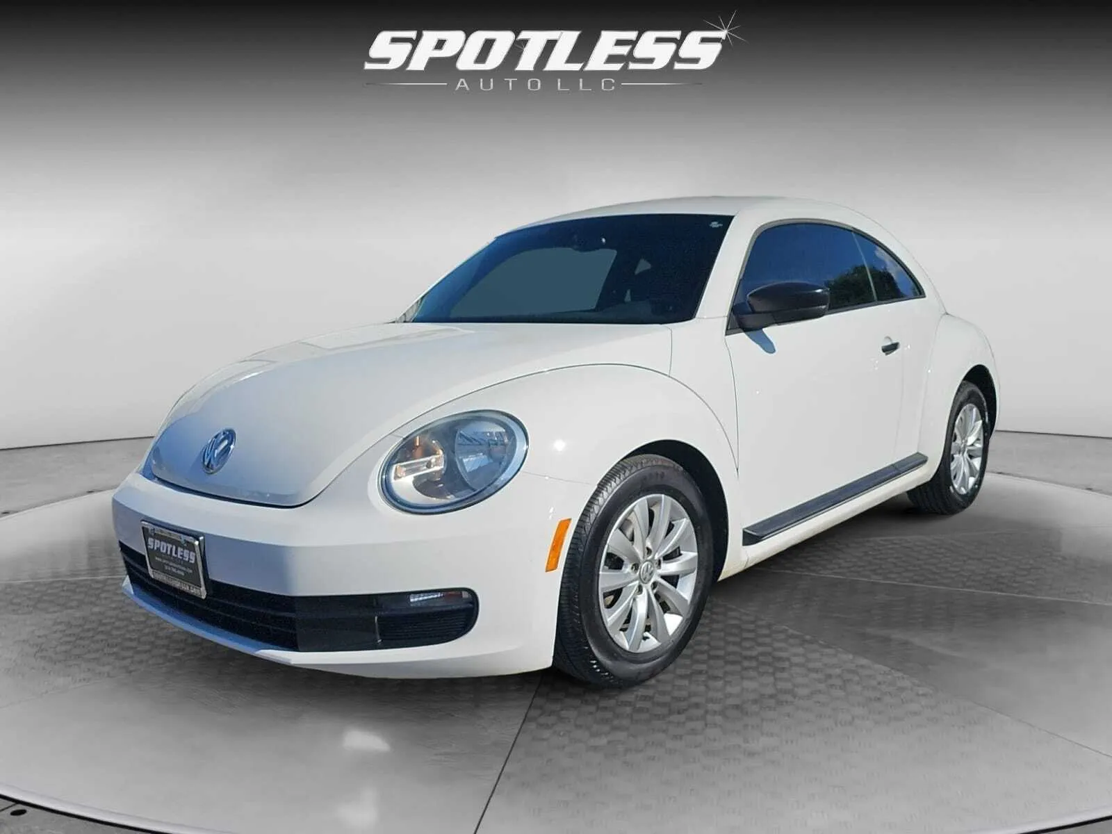 Volkswagen Beetle photo 10