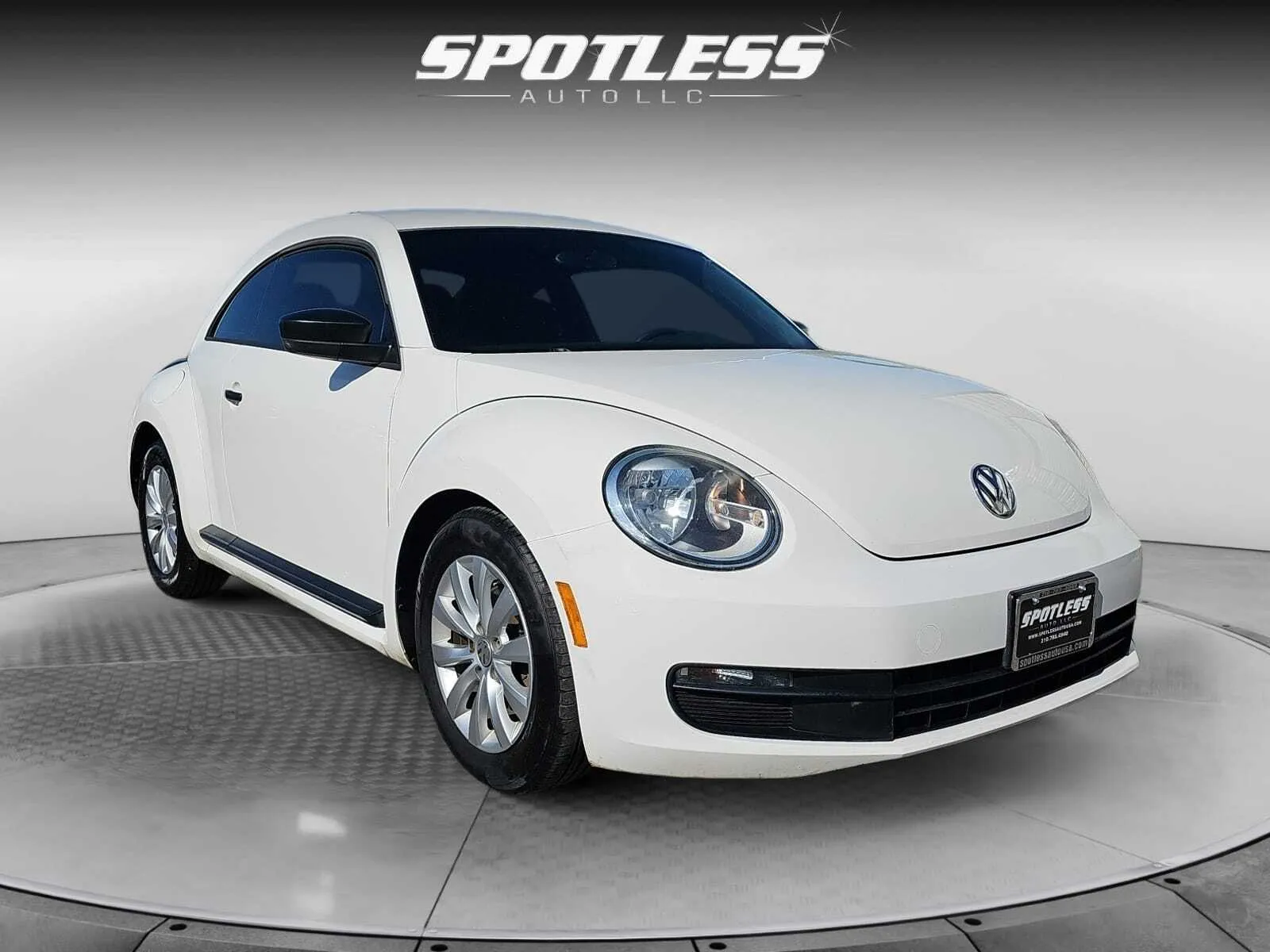 Volkswagen Beetle photo 11