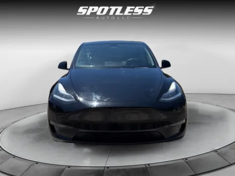 More photos of 2022 Tesla Model Y Long Range at Spotless Auto San Pedro, TX