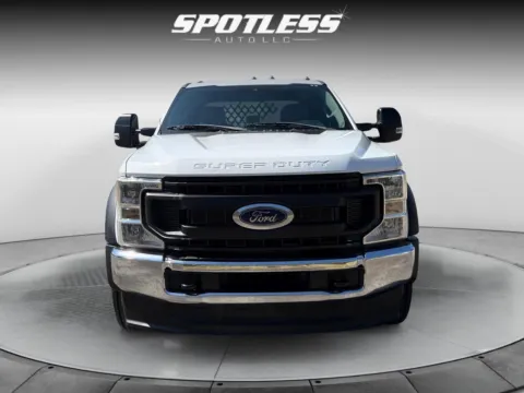 More photos of 2022 Ford F-450 Super Duty XL at Spotless Auto San Pedro, TX