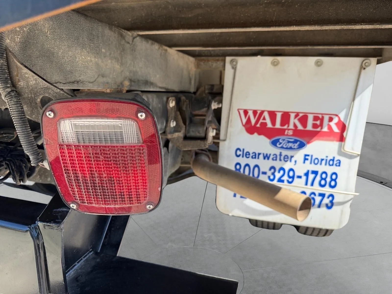 Ford F-450 photo 12