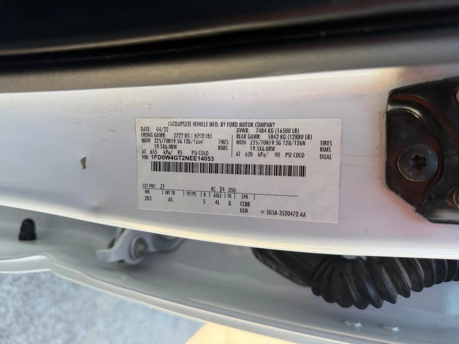 Ford F-450 photo 17