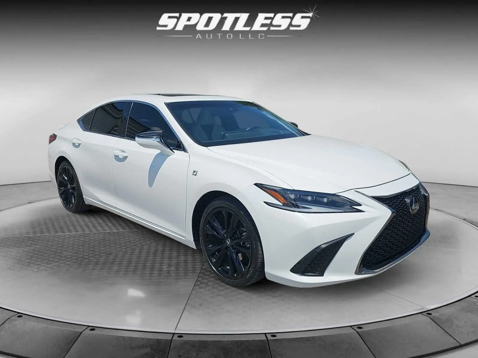 Lexus ES photo 7