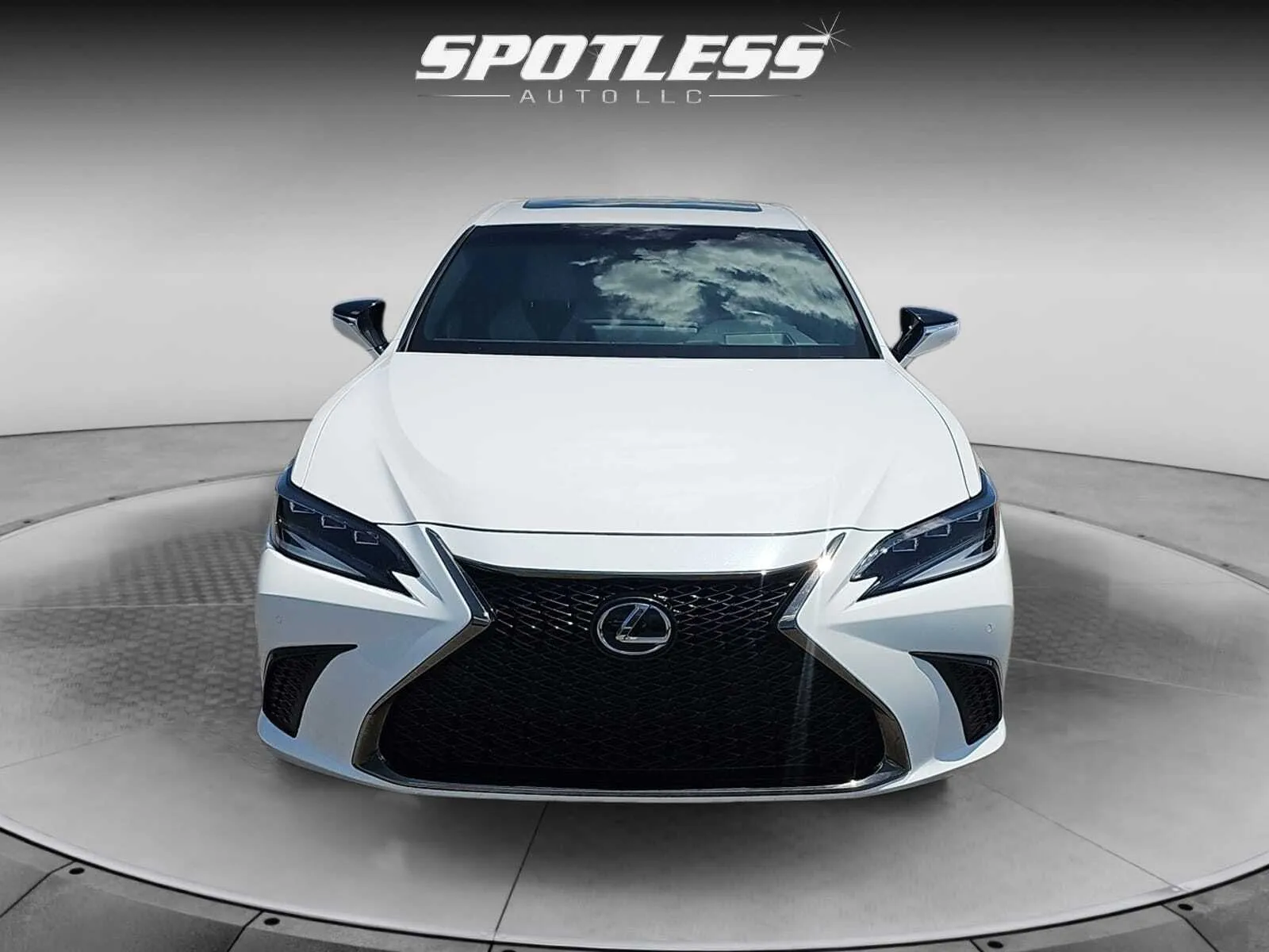 Lexus ES photo 5