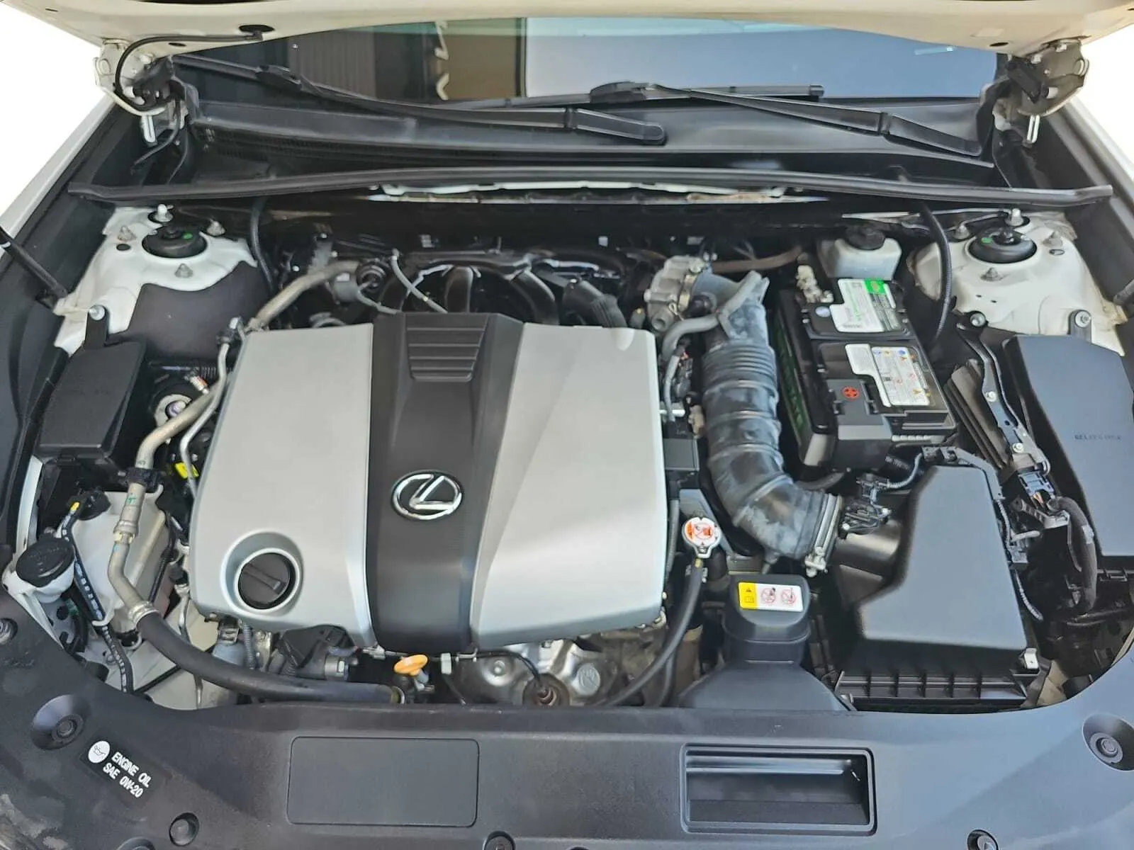 Lexus ES photo 16