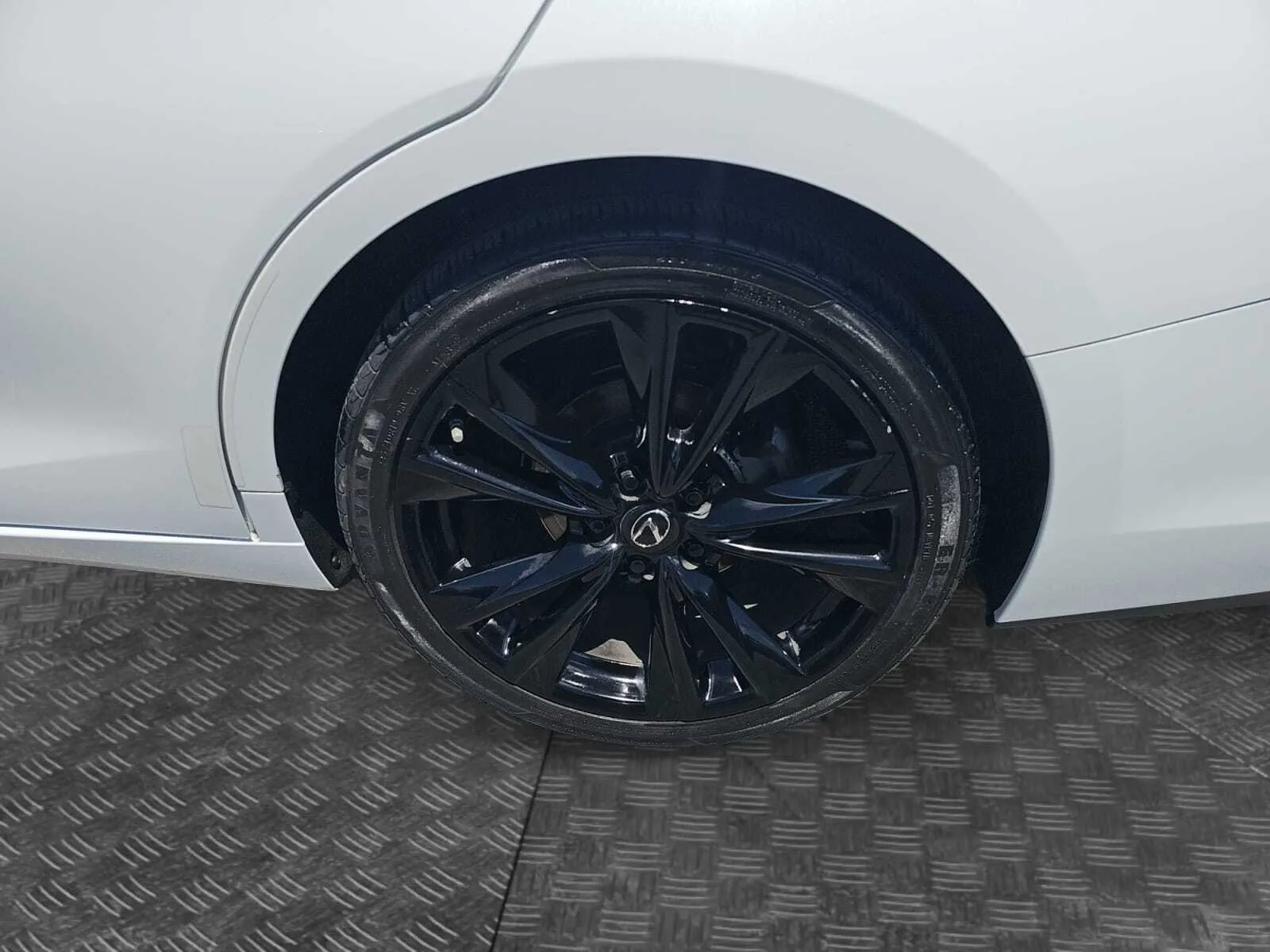 Lexus ES photo 14
