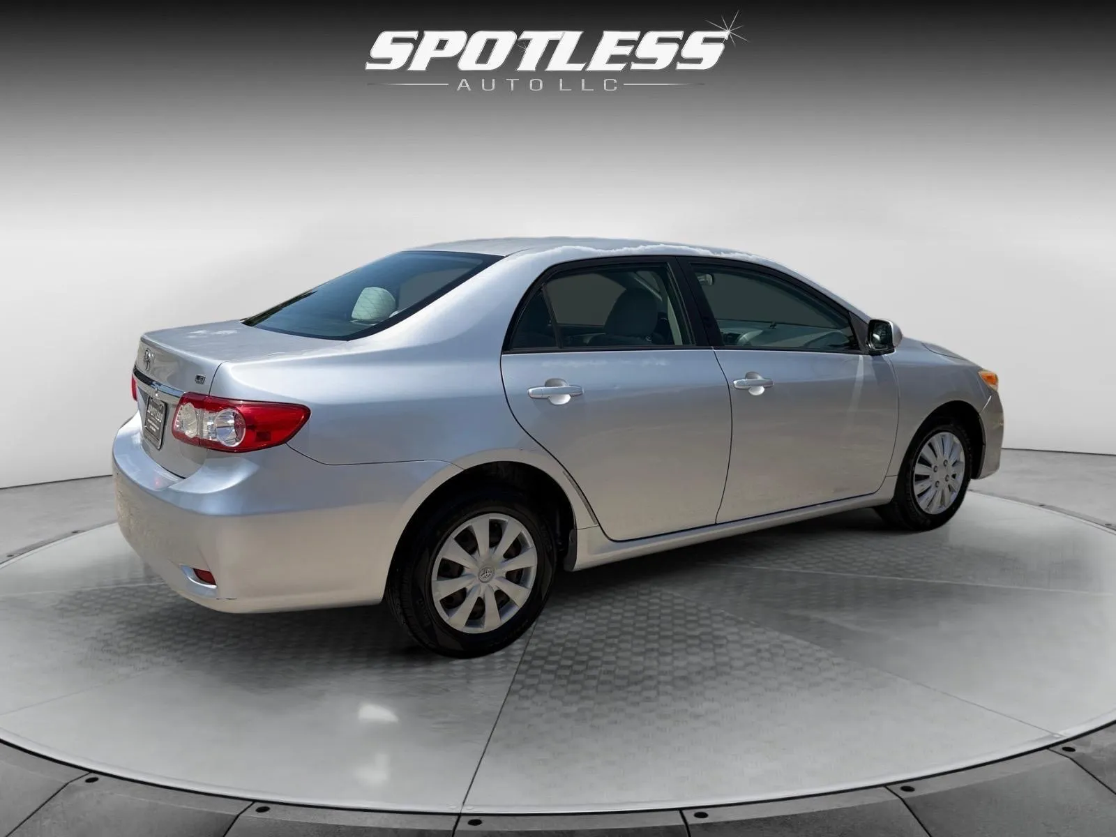 Toyota Corolla photo 9