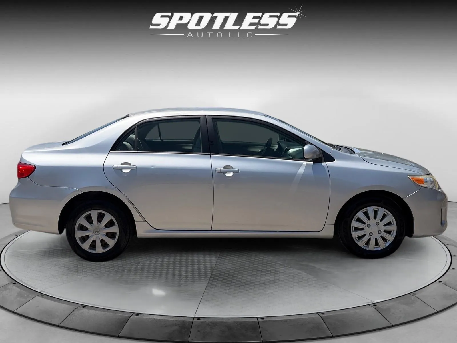 Toyota Corolla photo 8