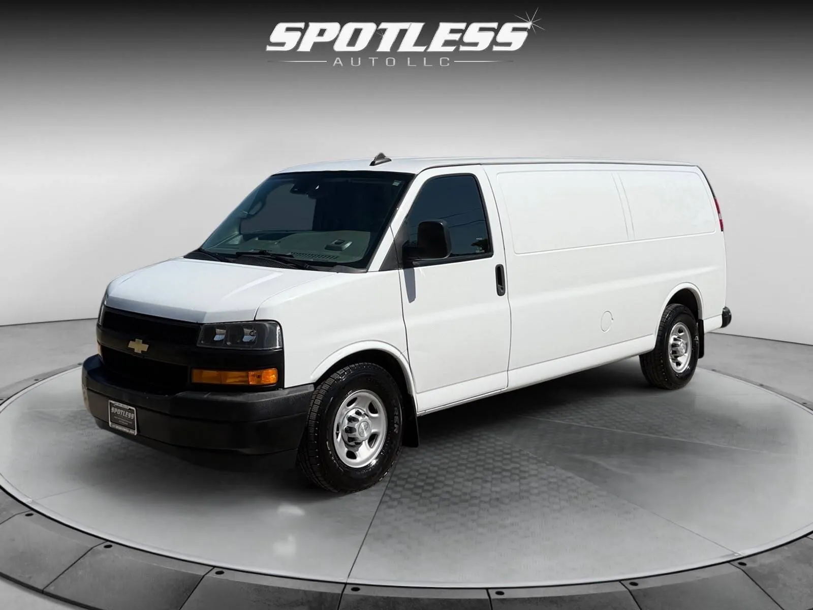 White 2019 Chevrolet Express 3500 for sale in San Antonio, TX