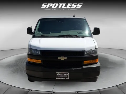 More photos of 2019 Chevrolet Express 3500 at Spotless Auto San Pedro, TX