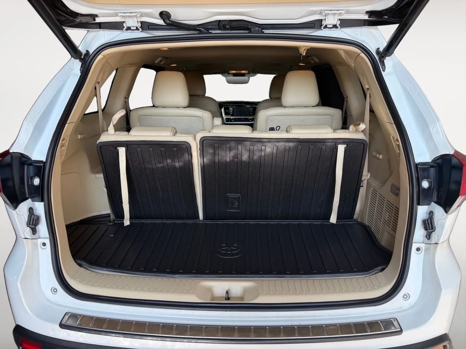 Toyota Highlander photo 29