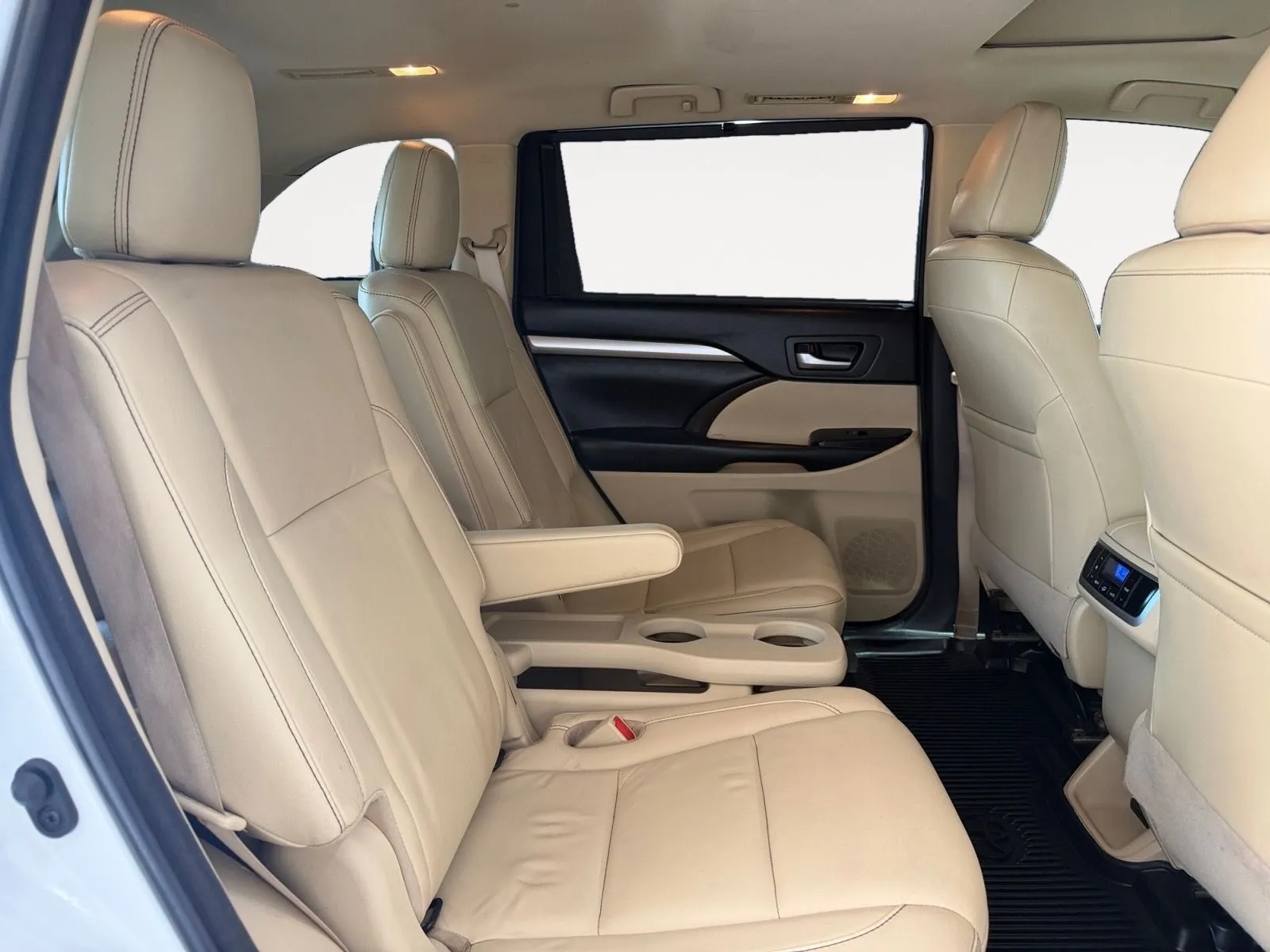 Toyota Highlander photo 26