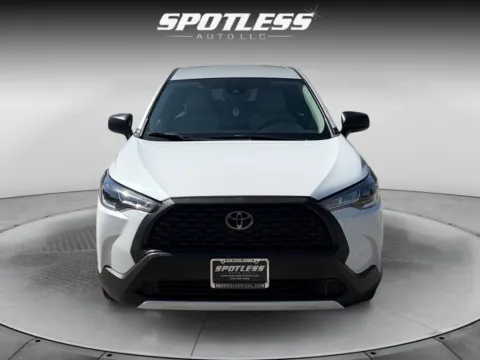More photos of 2022 Toyota Corolla Cross L at Spotless Auto San Pedro, TX