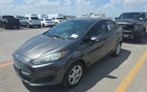 Gray 2015 Ford Fiesta SE for sale in San Antonio, TX