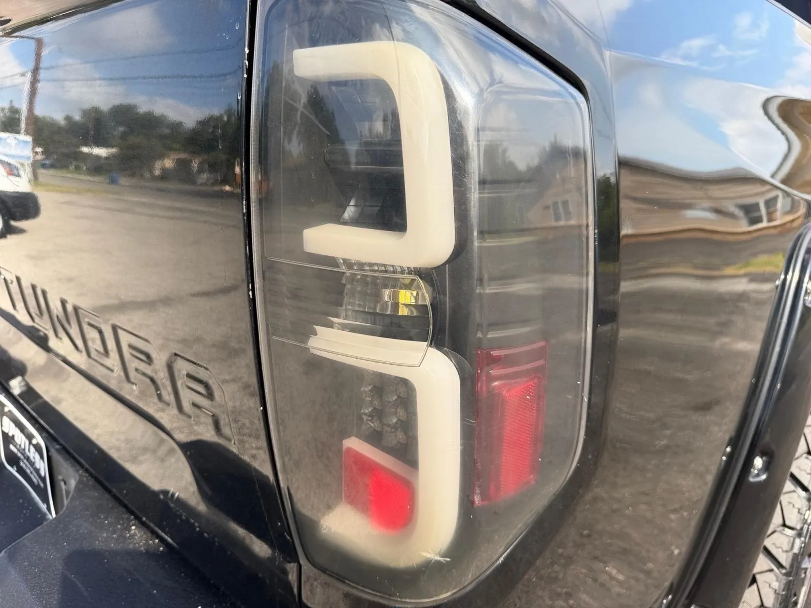 Toyota Tundra photo 13