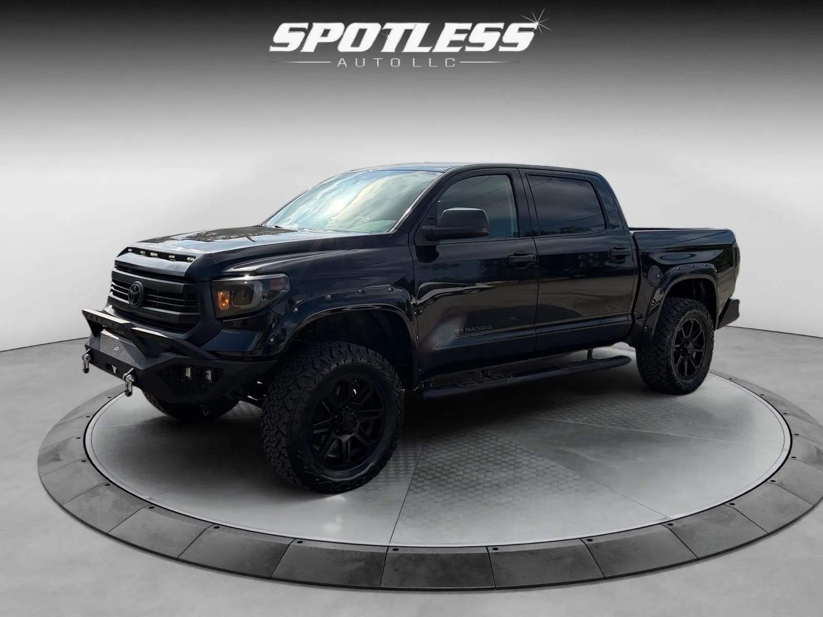 Black 2017 Toyota Tundra SR5 for sale in San Antonio, TX
