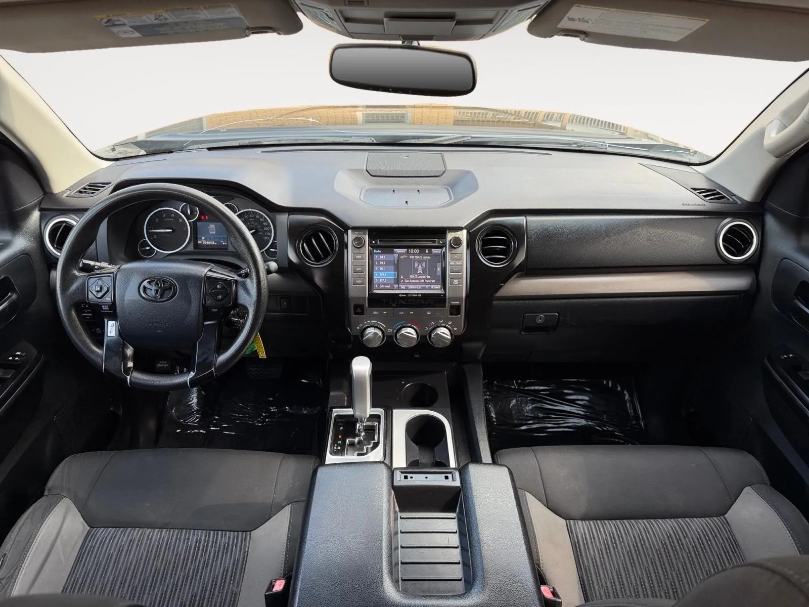 Toyota Tundra photo 24