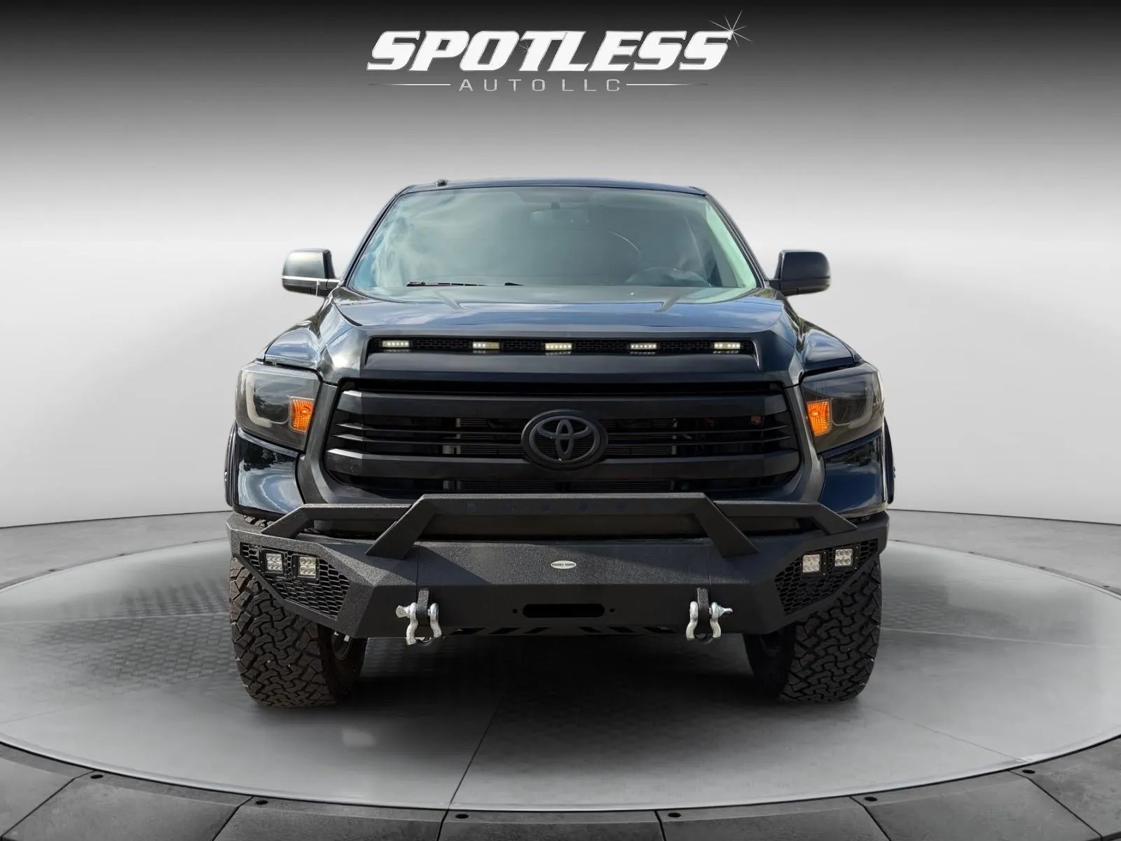 Toyota Tundra photo 5