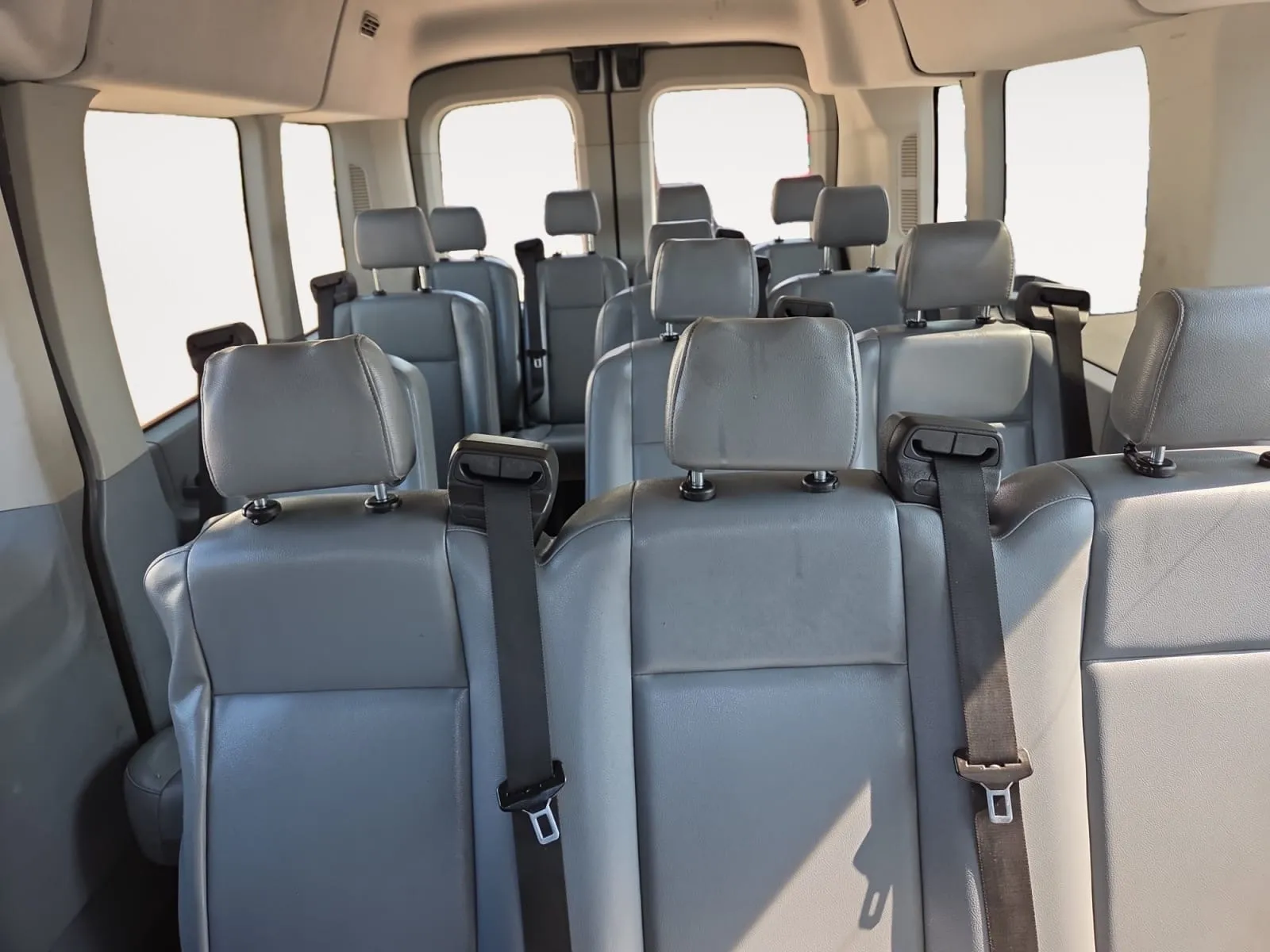 Ford Transit photo 25