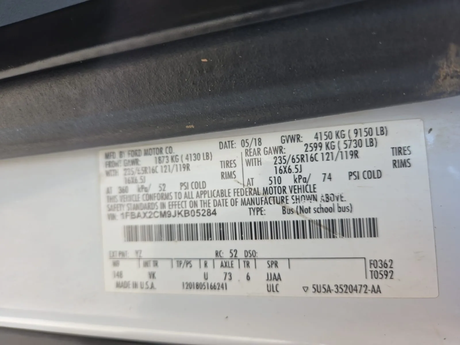 Ford Transit photo 17
