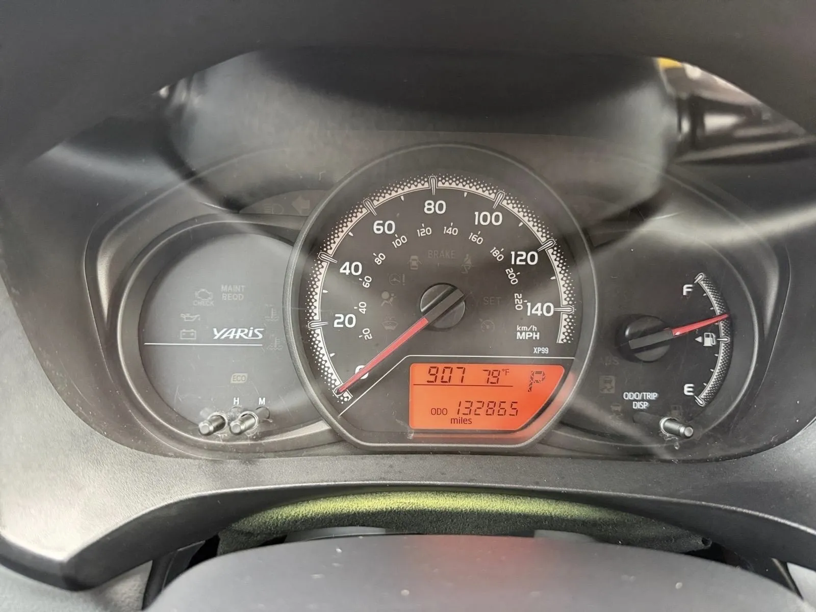 Toyota Yaris photo 18