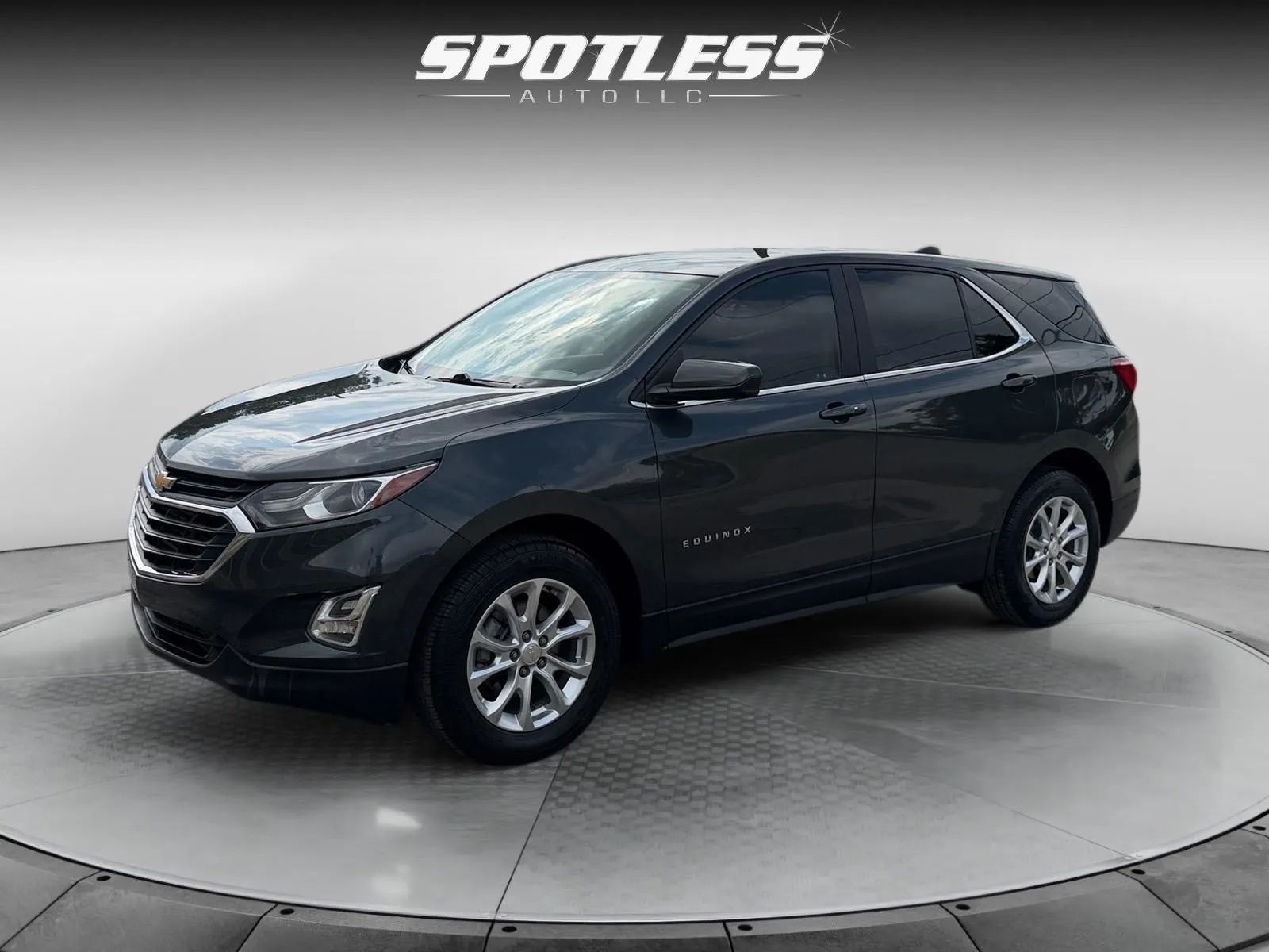 Gray 2021 Chevrolet Equinox LT for sale in San Antonio, TX