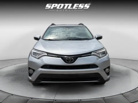 More photos of 2018 Toyota RAV4 at Spotless Auto San Pedro, TX