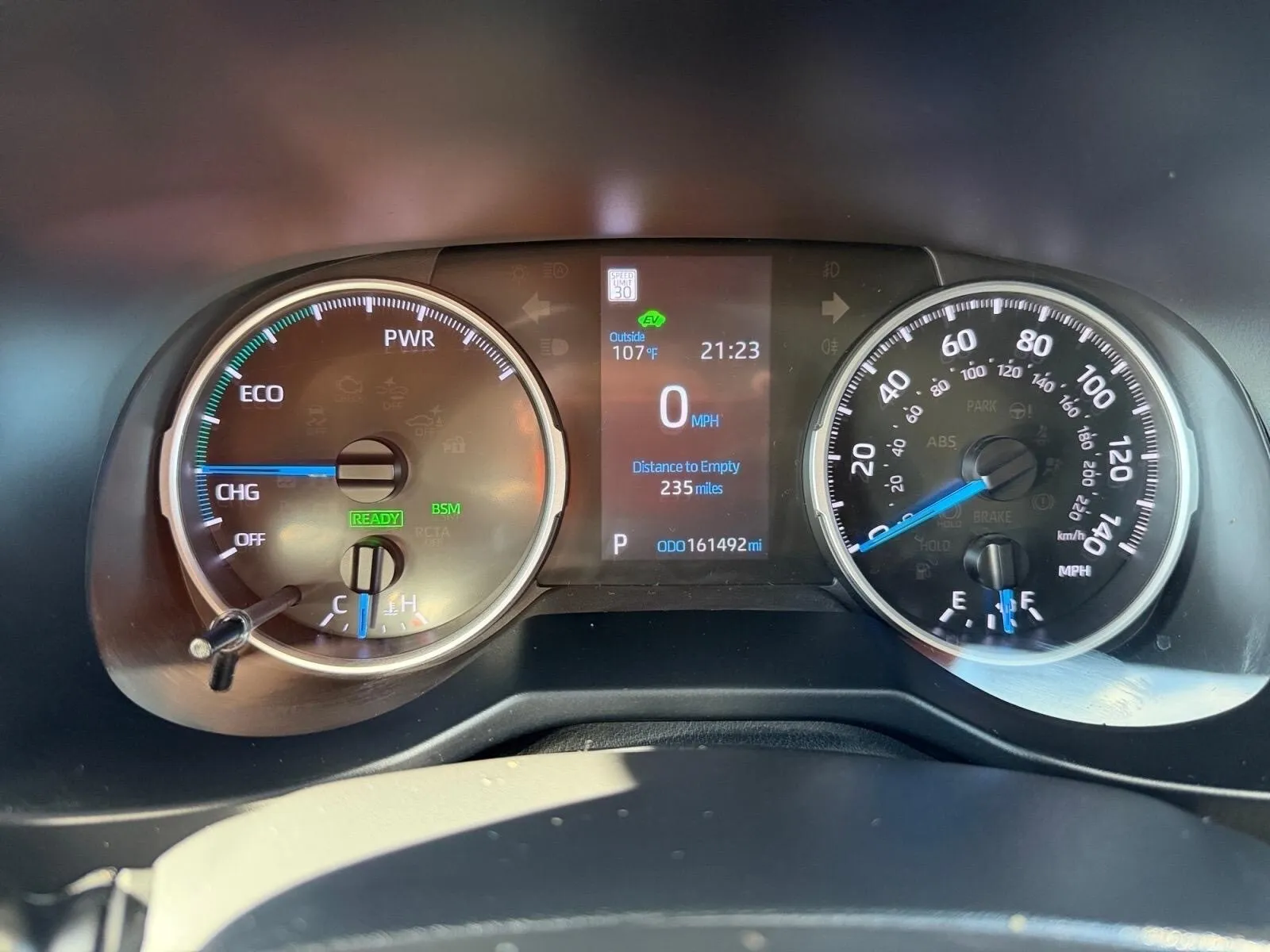 Toyota RAV4 photo 18