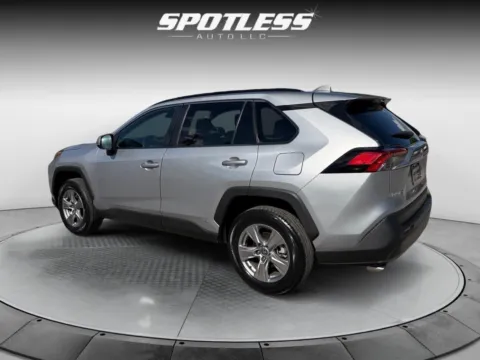 More photos of 2022 Toyota RAV4 Hybrid XLE at Spotless Auto San Pedro, TX