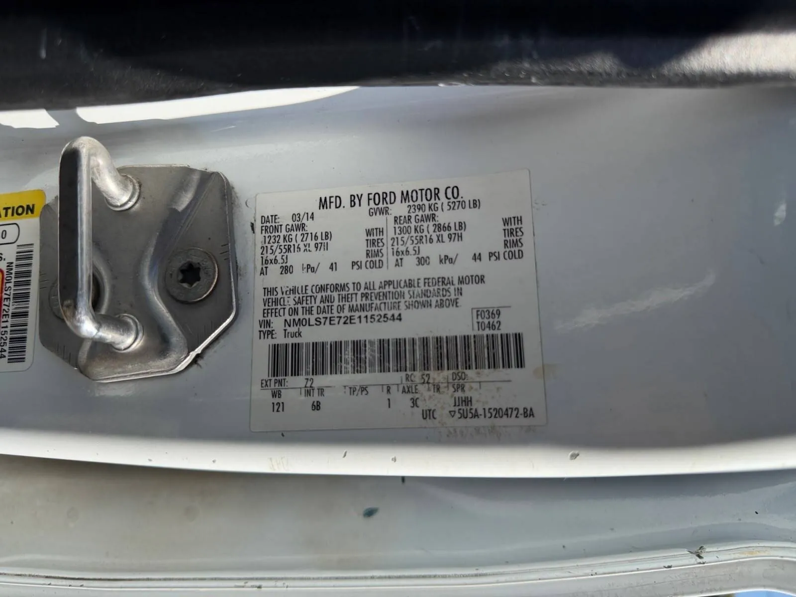 Ford Transit Connect photo 17