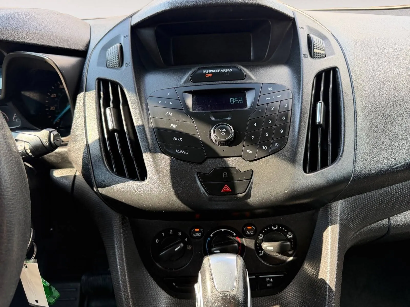 Ford Transit Connect photo 23