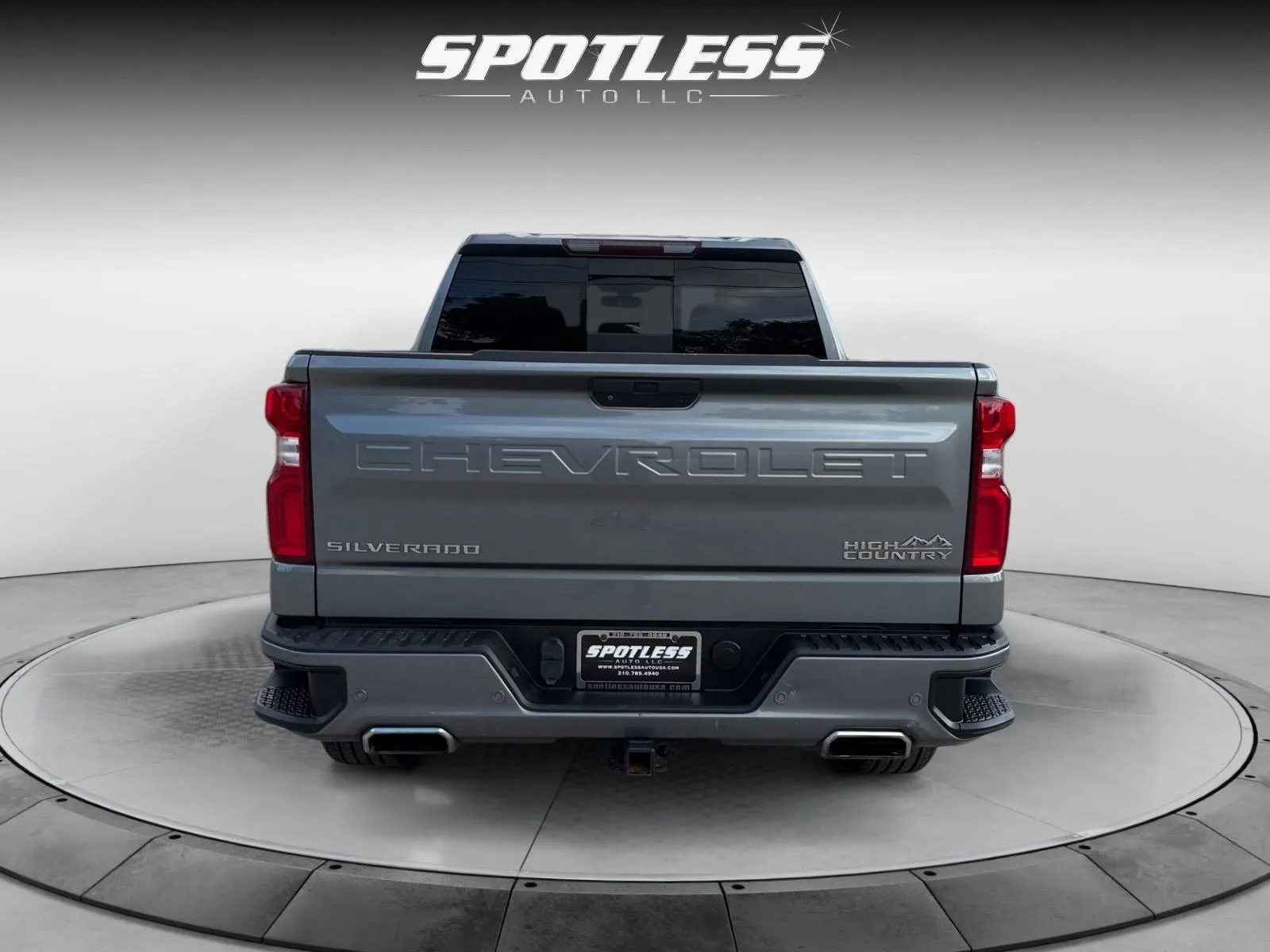 Chevrolet Silverado photo 6