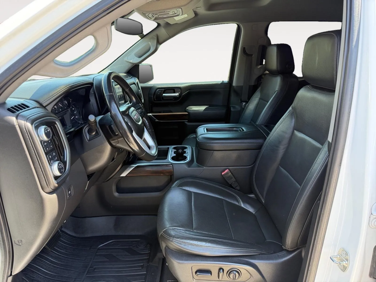 GMC Sierra photo 19