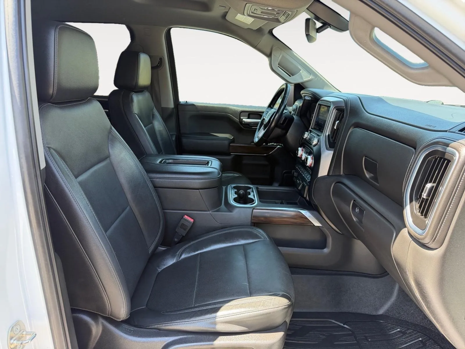 GMC Sierra photo 24