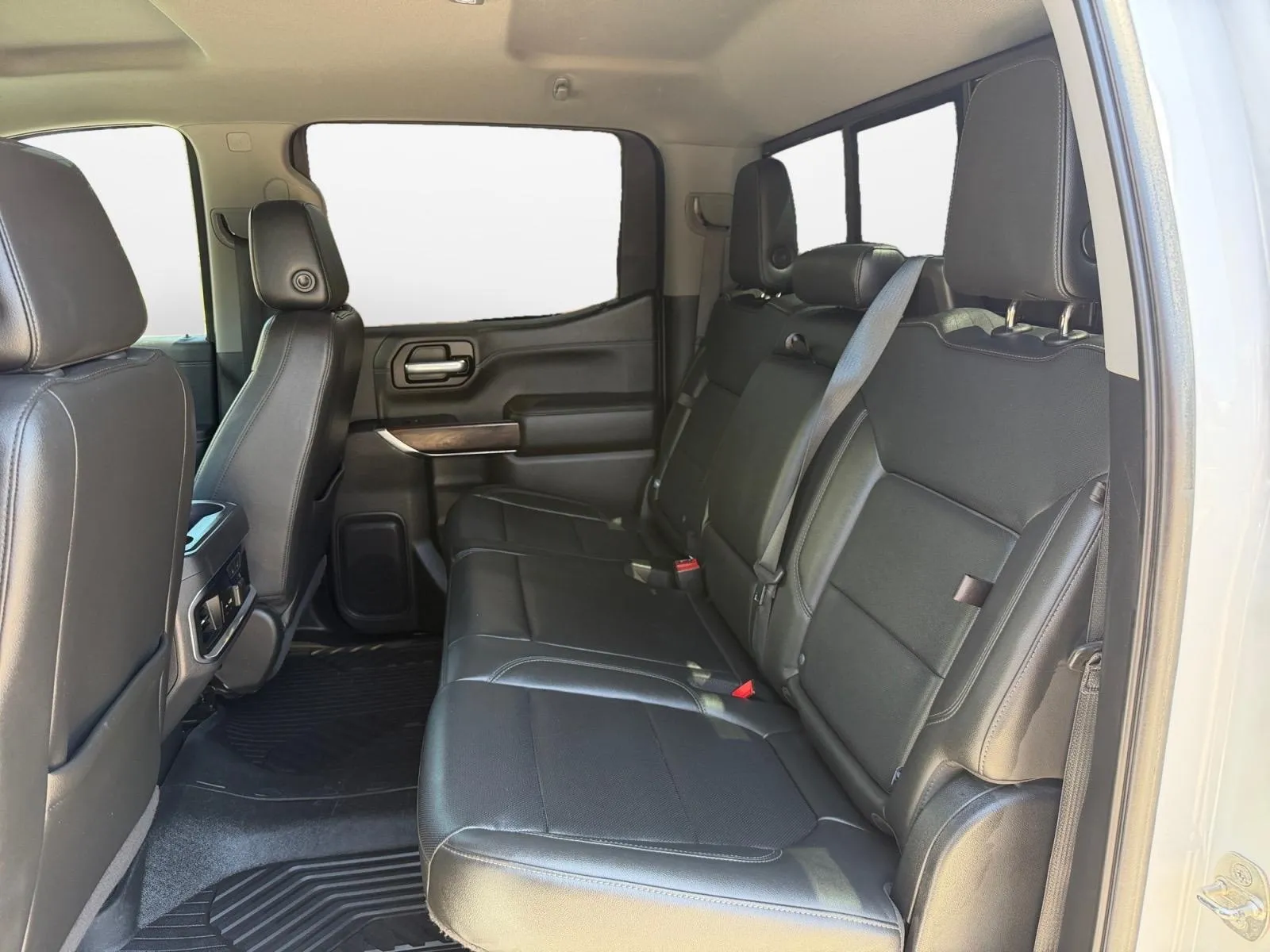 GMC Sierra photo 22