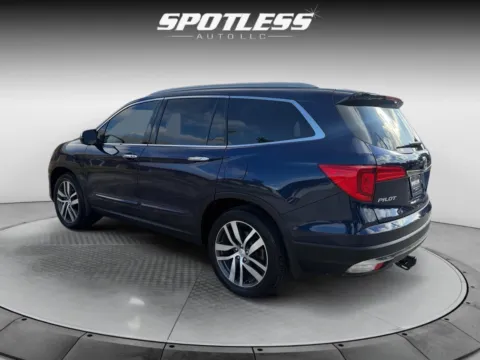 More photos of 2016 Honda Pilot Elite at Spotless Auto San Pedro, TX