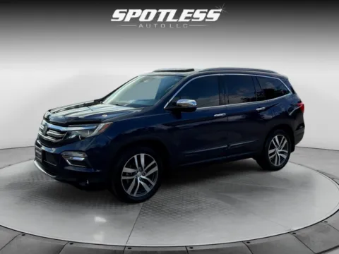 Black 2016 Honda Pilot Elite for sale in San Antonio, TX
