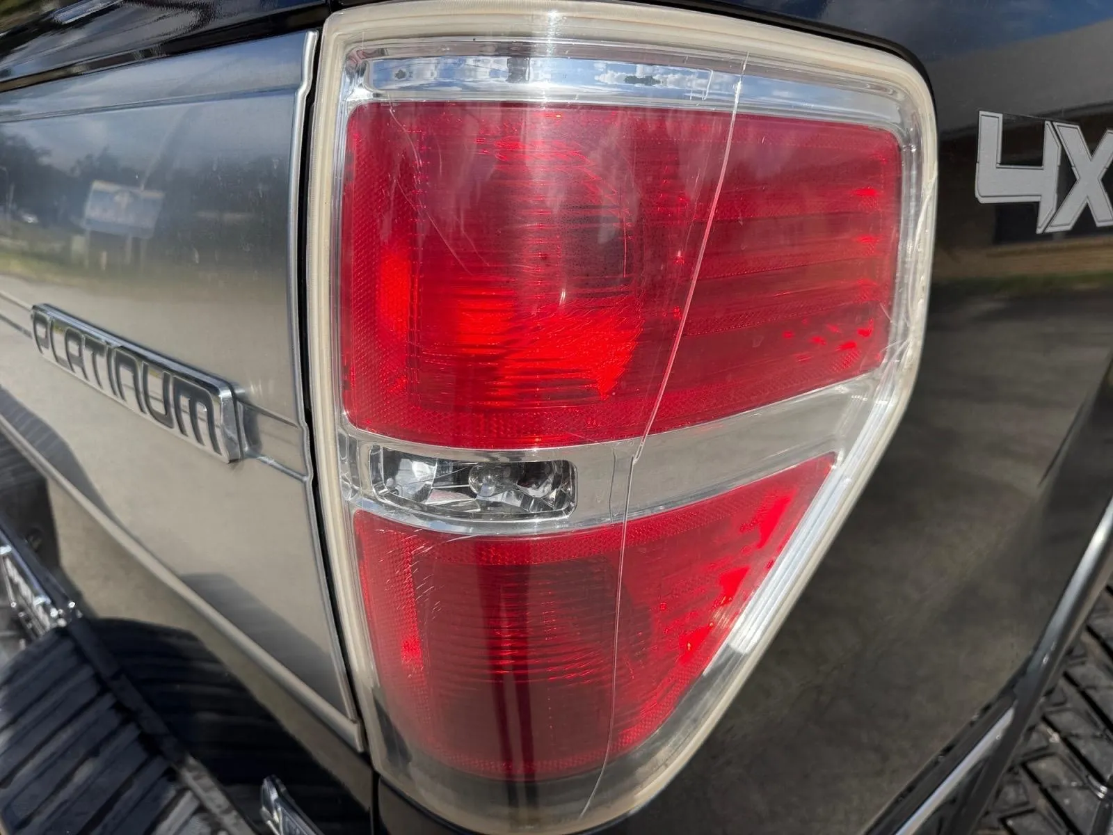 Ford F-150 photo 12