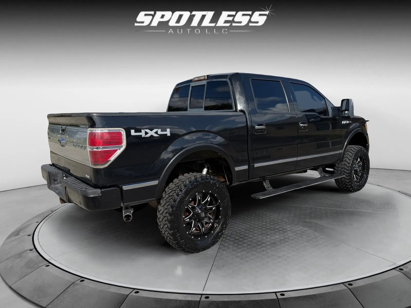 Ford F-150 photo 7