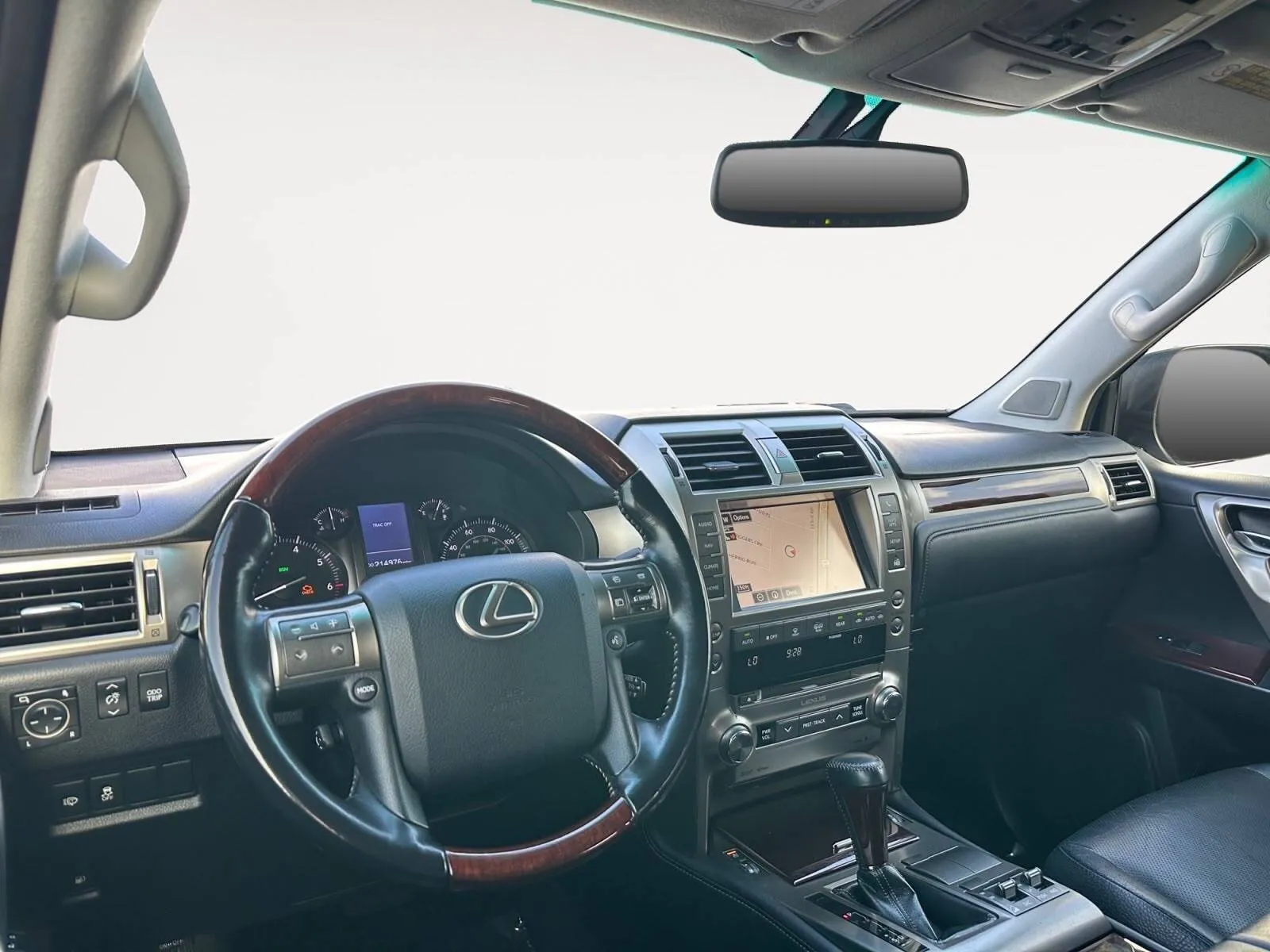 Lexus GX photo 20