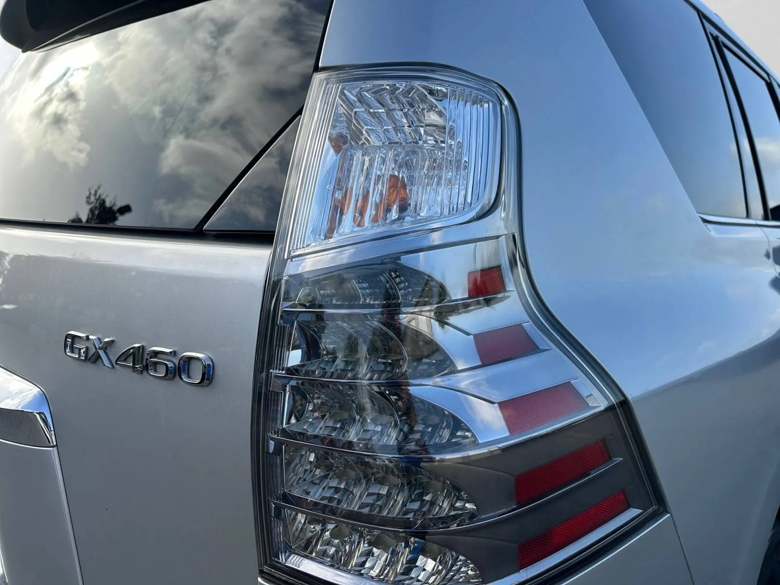 Lexus GX photo 12