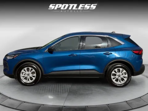 More photos of 2023 Ford Escape Active at Spotless Auto San Pedro, TX