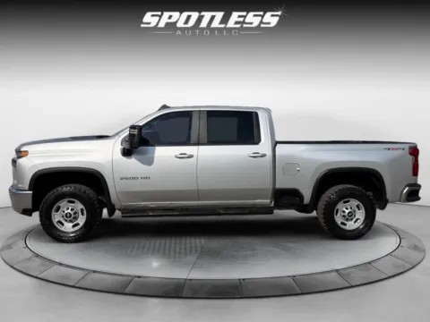 More photos of 2020 Chevrolet Silverado 2500HD LT at Spotless Auto San Pedro, TX