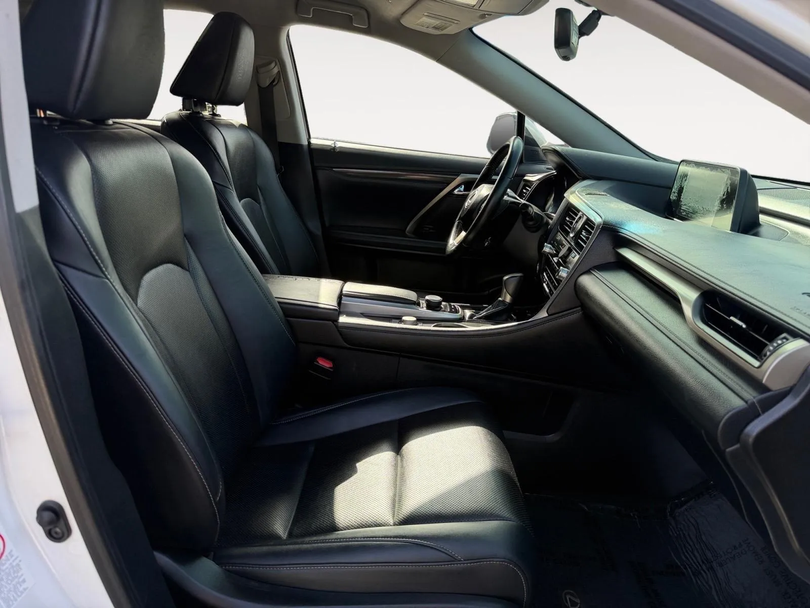 Lexus RX photo 27