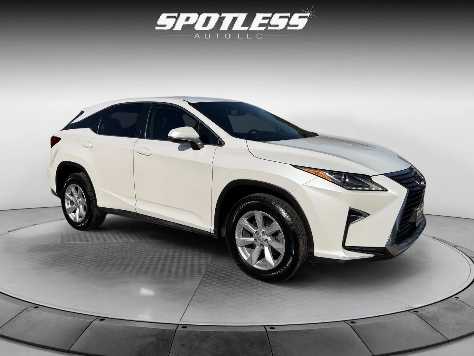 Lexus RX photo 7