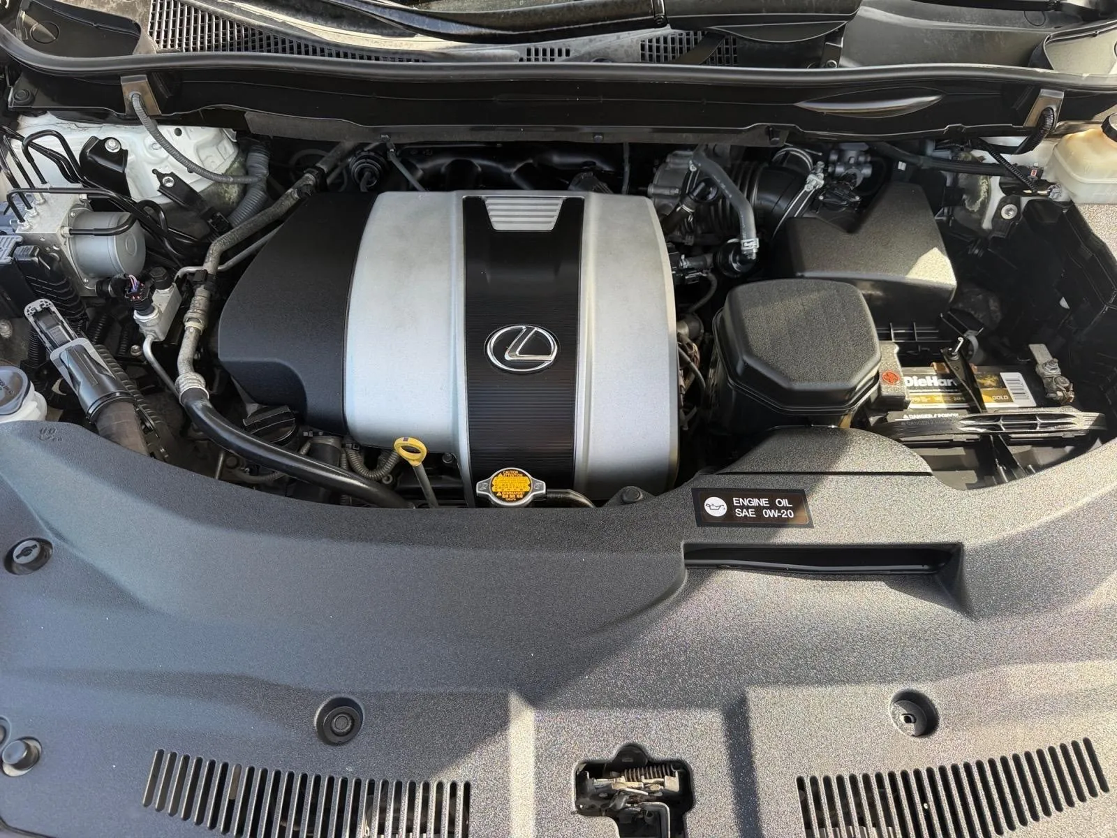 Lexus RX photo 16