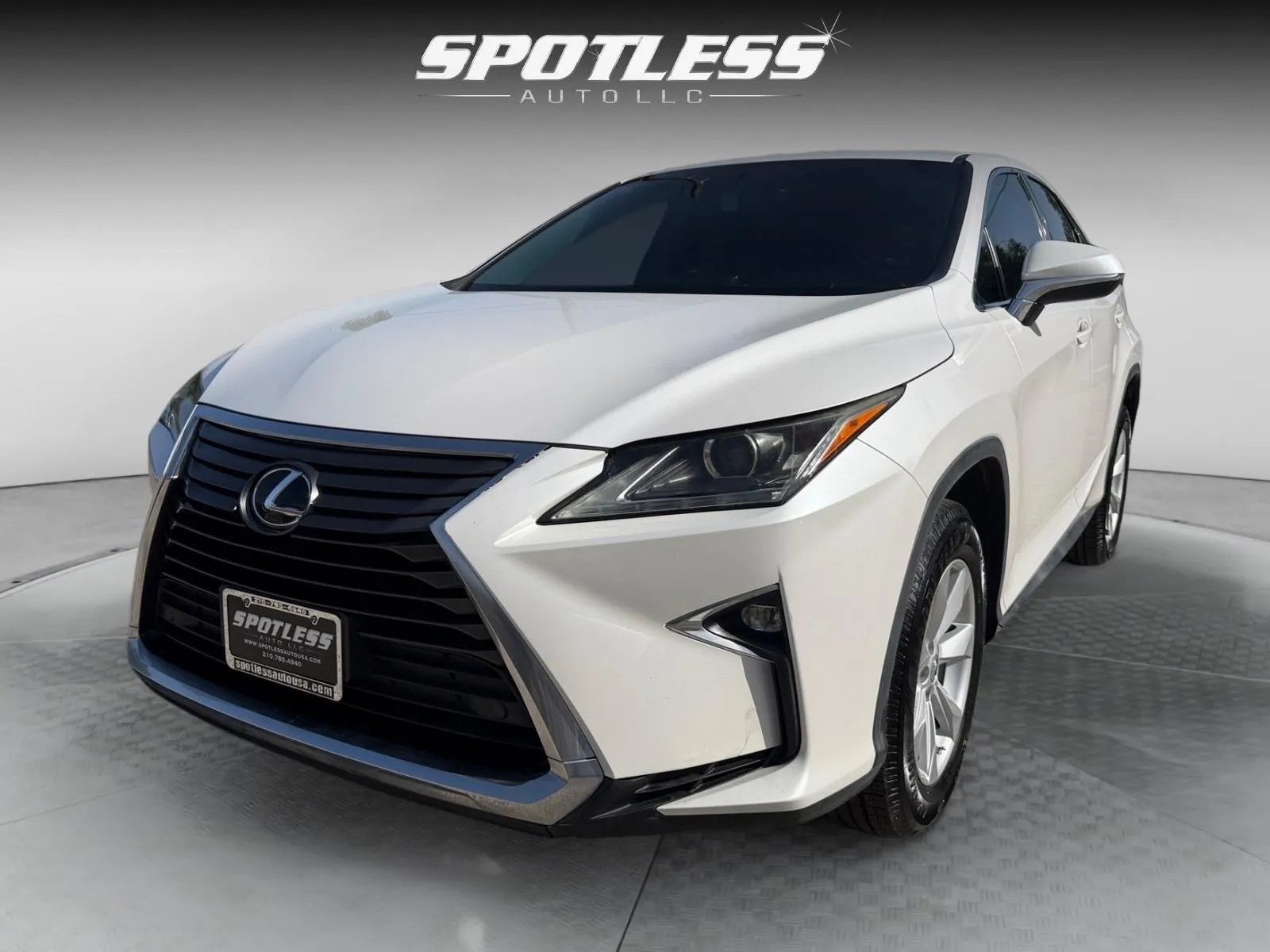 Lexus RX photo 10