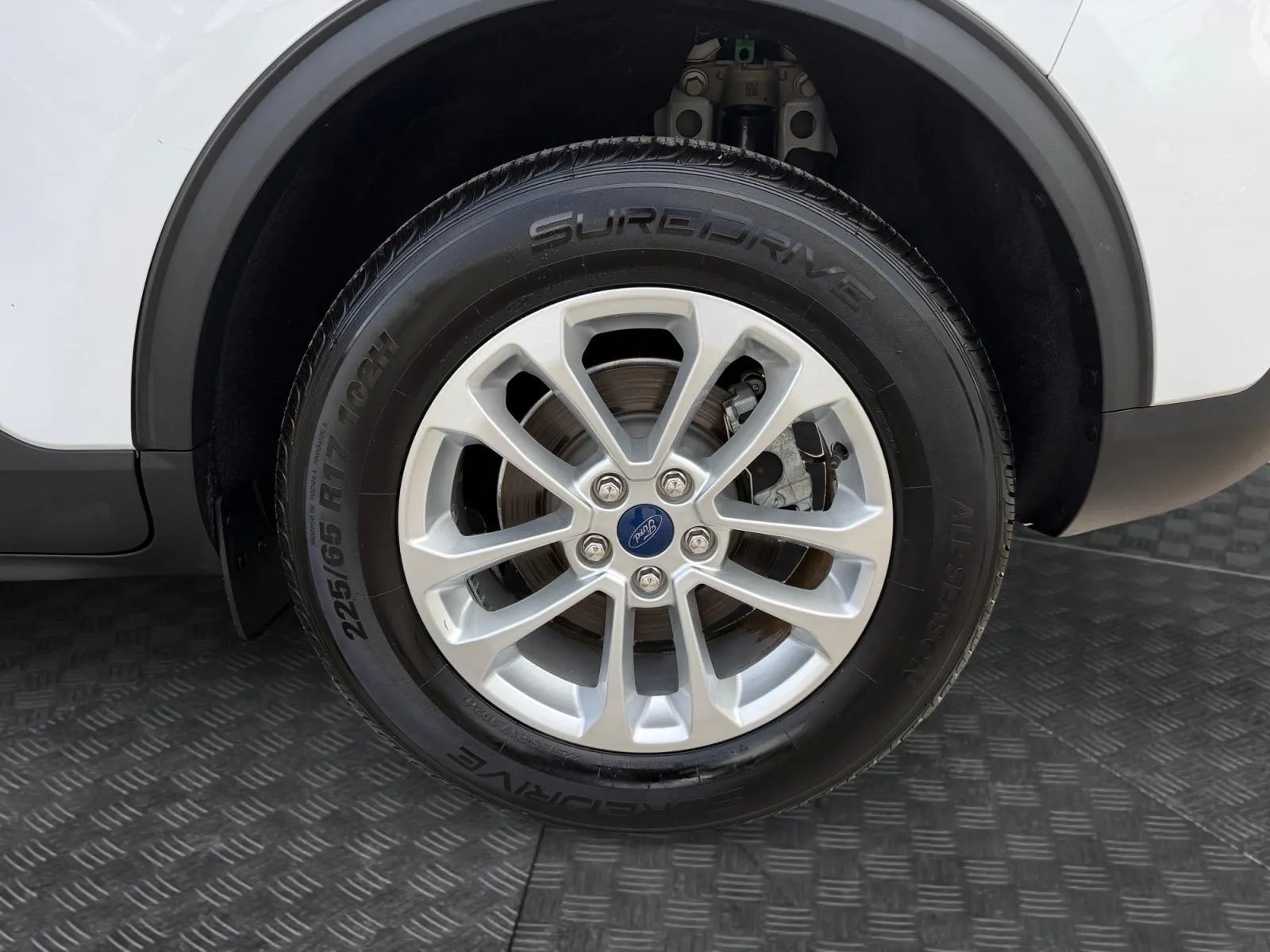 Ford Escape photo 15