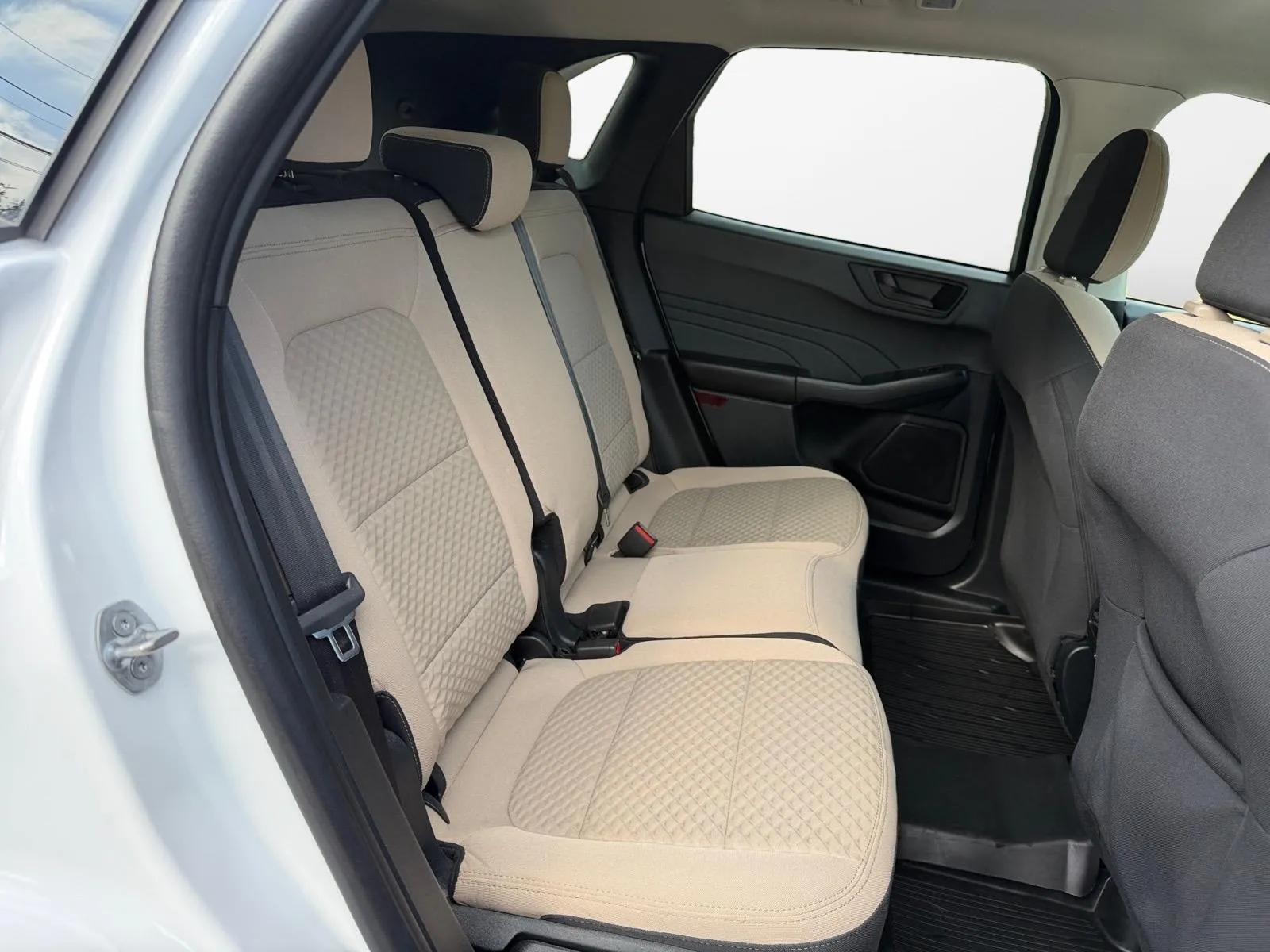 Ford Escape photo 26