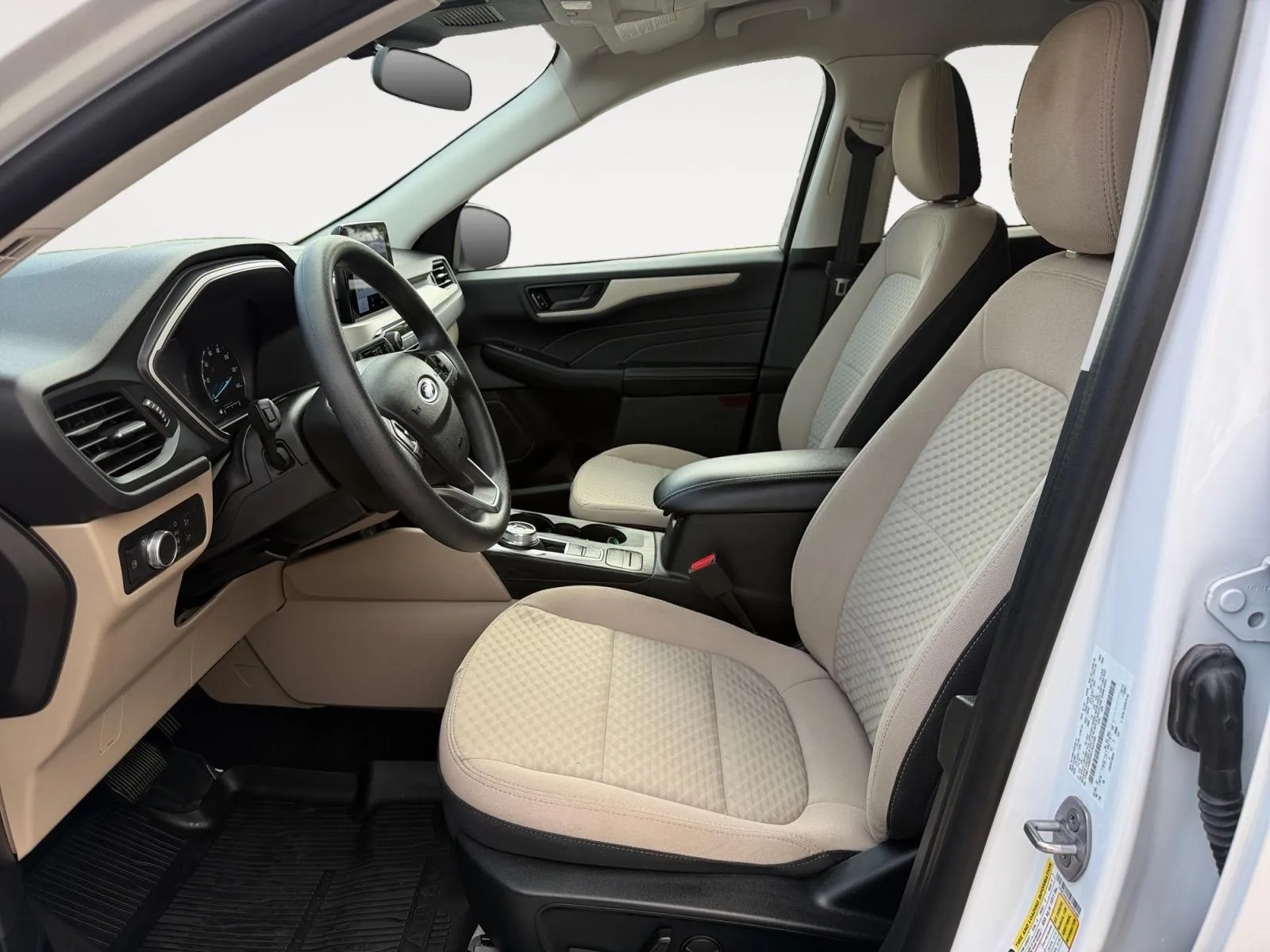 Ford Escape photo 19